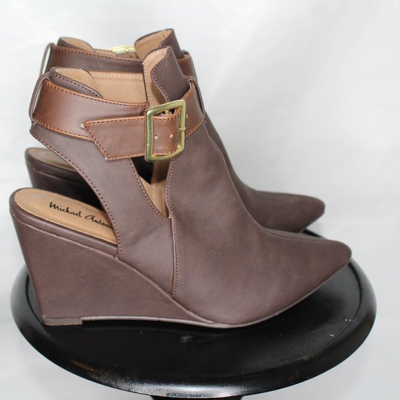 Brown booties - Picture 2 of 3